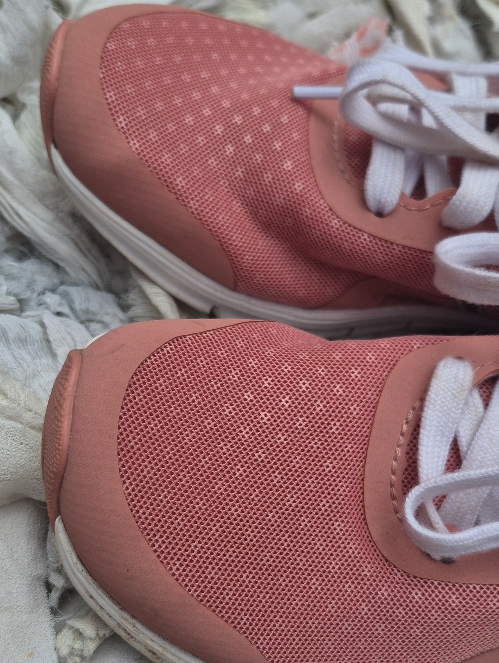 New Balance - Picture 6 of 7